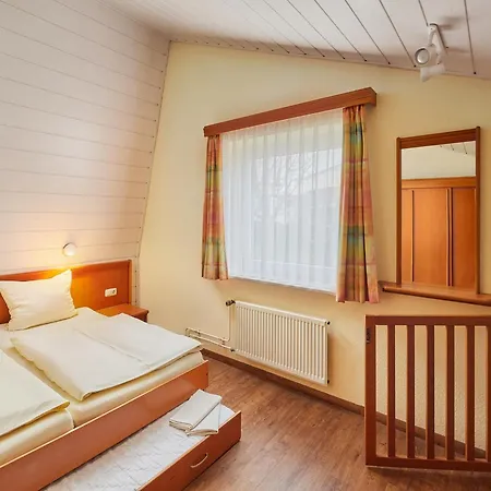 Doppelhaushaelften Im Ferien- Und Freizeitpark Weissenhaeuser Holiday home