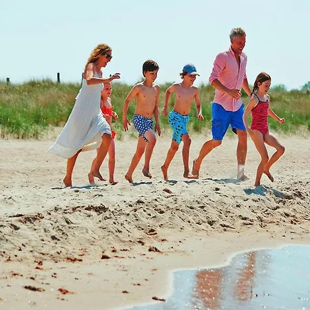 Doppelhaushaelften Im Ferienpark Weissenhaeuser Strand Tatil Evi *